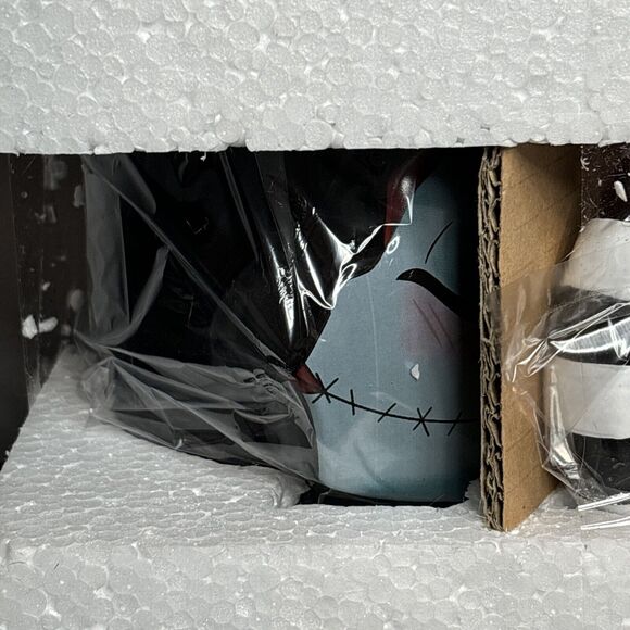 3D The Nightmare Before Christmas Jack & Sally Kiss Coffee Cup Mug Set 20oz NEW - Picture 12 of 13